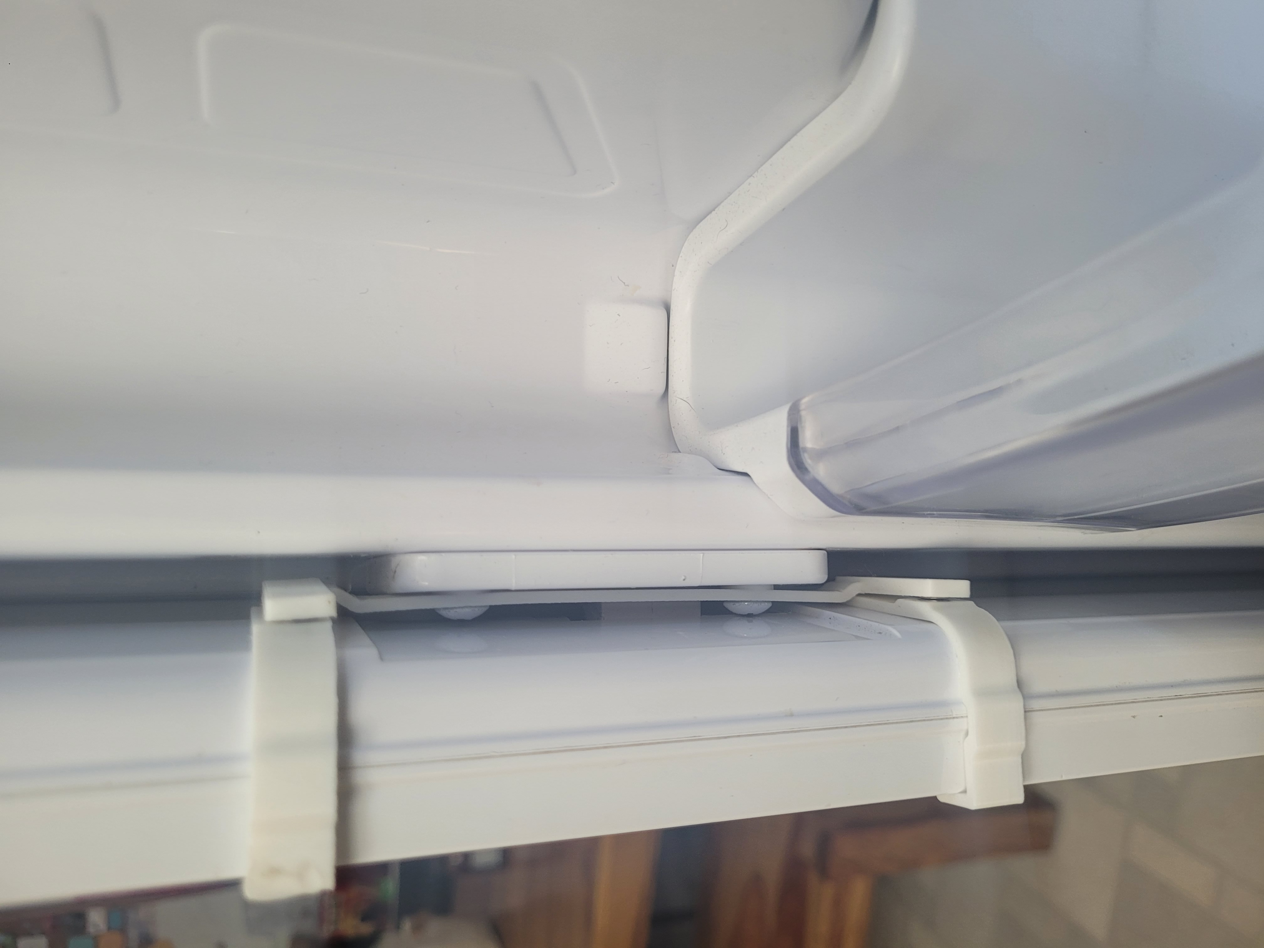 Fridge door fix reference image